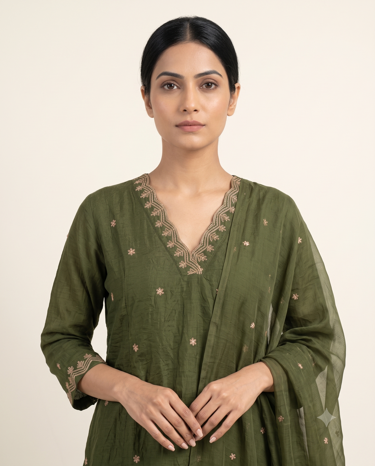Women's Olive Green Crushed Organza Embroidered Kurta Set with Dupatta